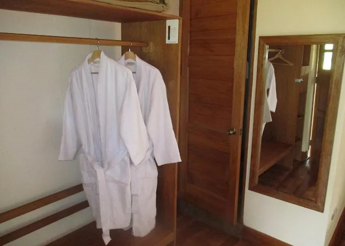 Guest house Casa De Oren 4*