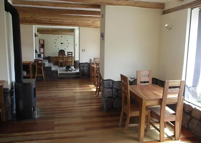 Guest house Casa De Oren 4*